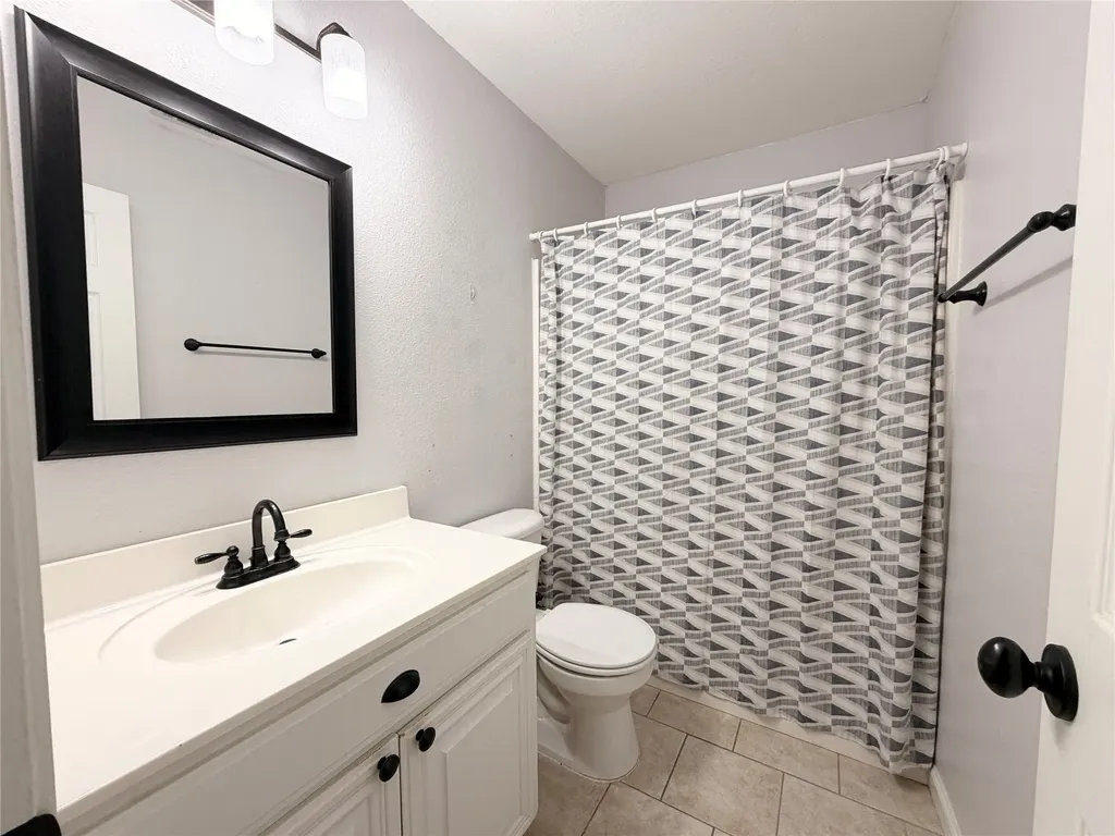 2002 Sword Fish Drive Mansfield TX 76063
