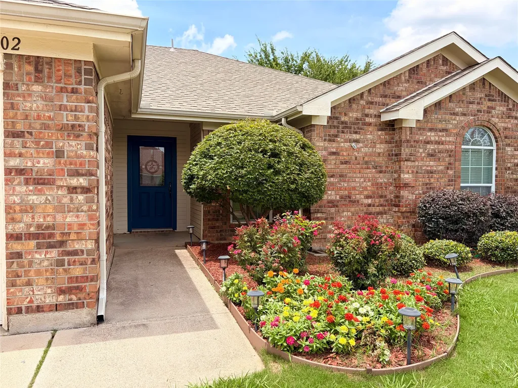 2002 Sword Fish Drive Mansfield TX 76063