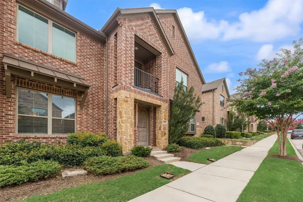 1319 Casselberry Drive Flower Mound TX 75028