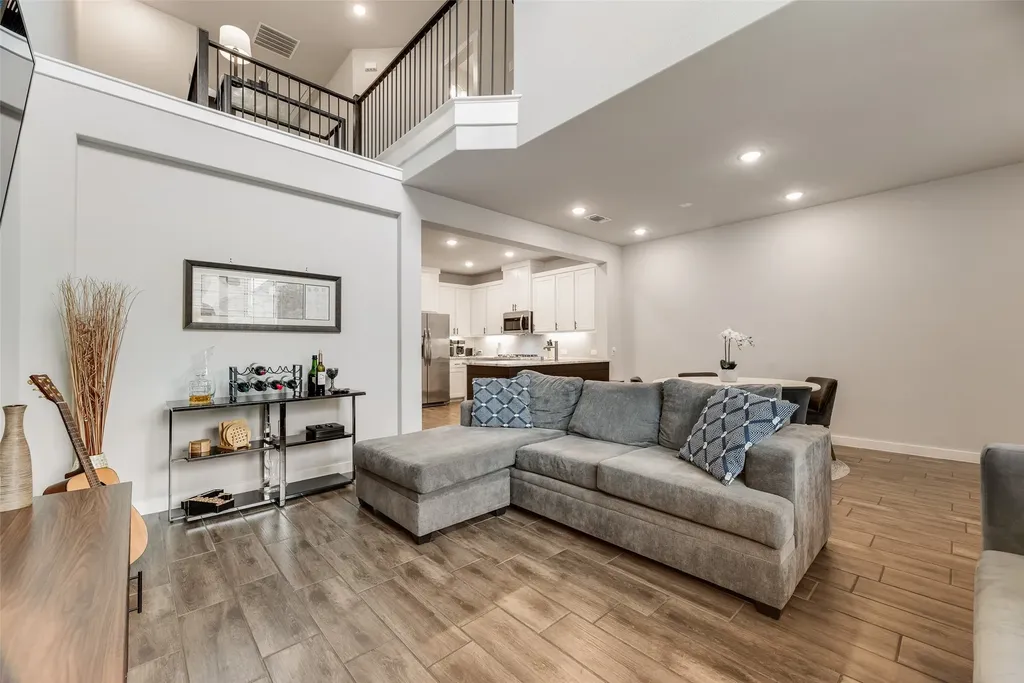 1319 Casselberry Drive Flower Mound TX 75028