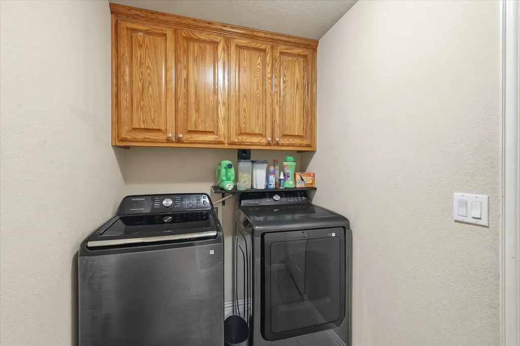 124 Chambers Creek Circle Maypearl TX 76064