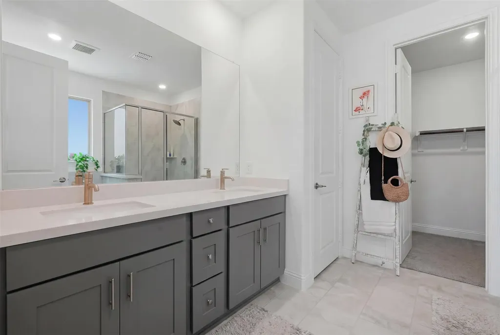 1205 Beebalm Mews Celina TX 75009