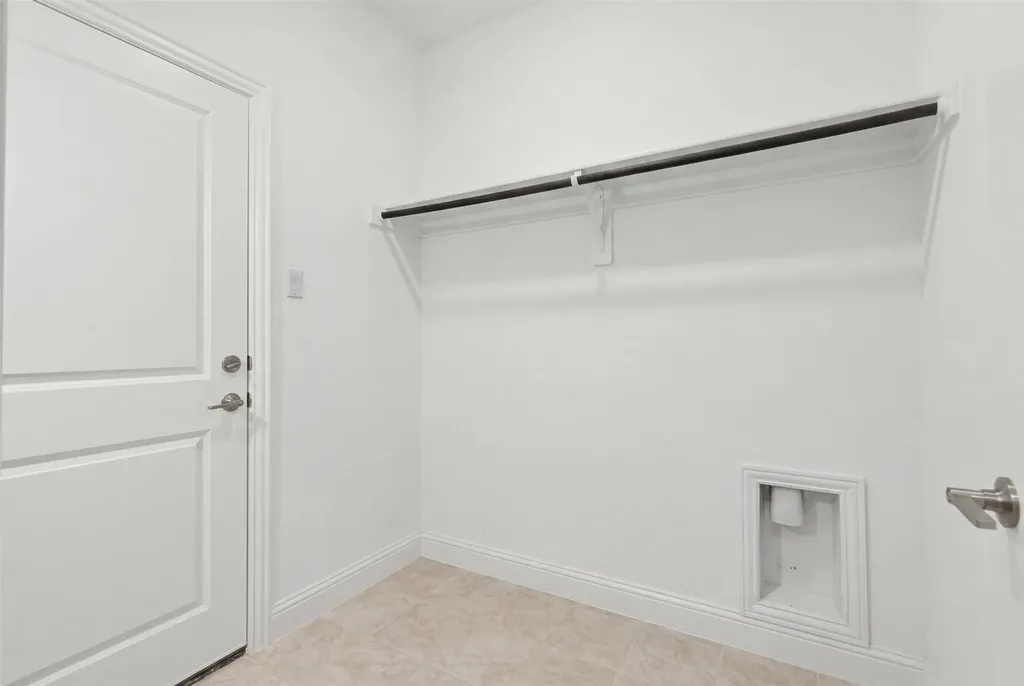 1205 Beebalm Mews Celina TX 75009