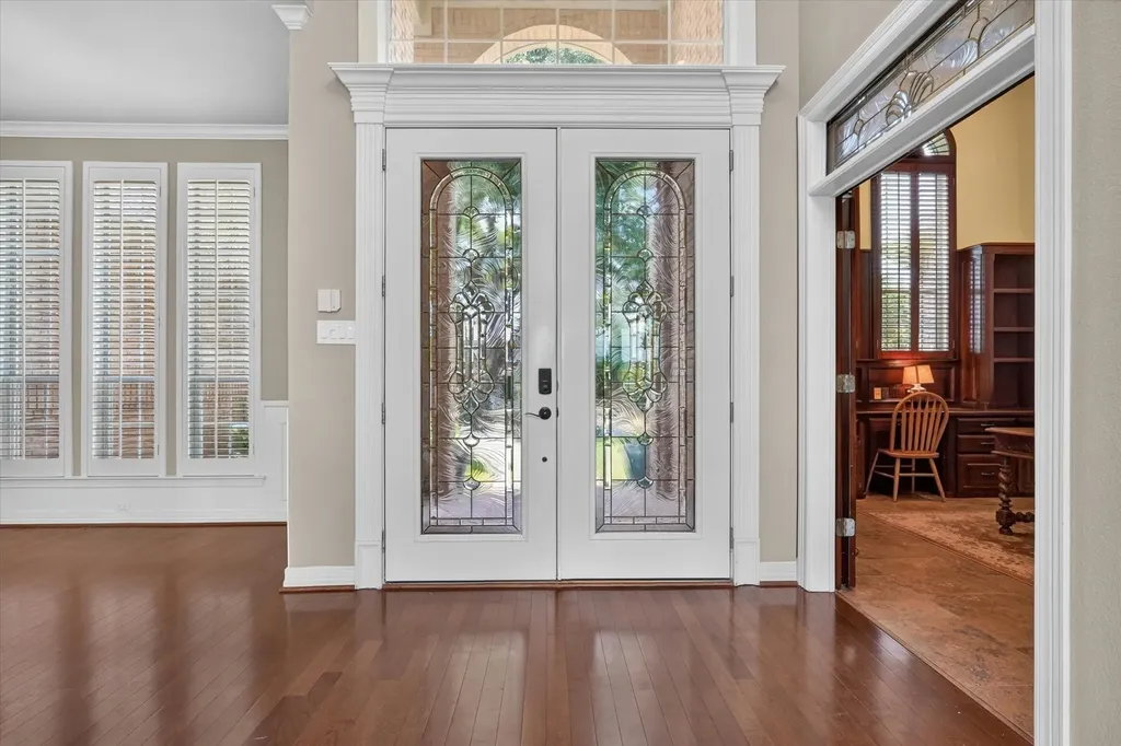 702 Buttermilk Drive Arlington TX 76006