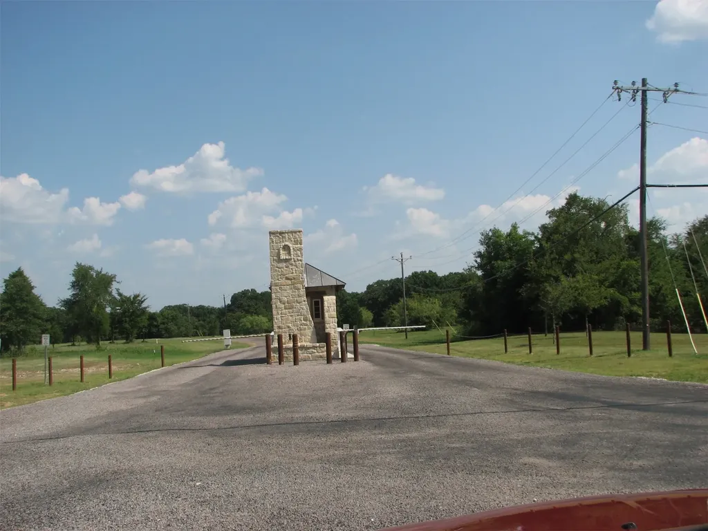 Lot 59 El Sueno Corsicana TX 75109