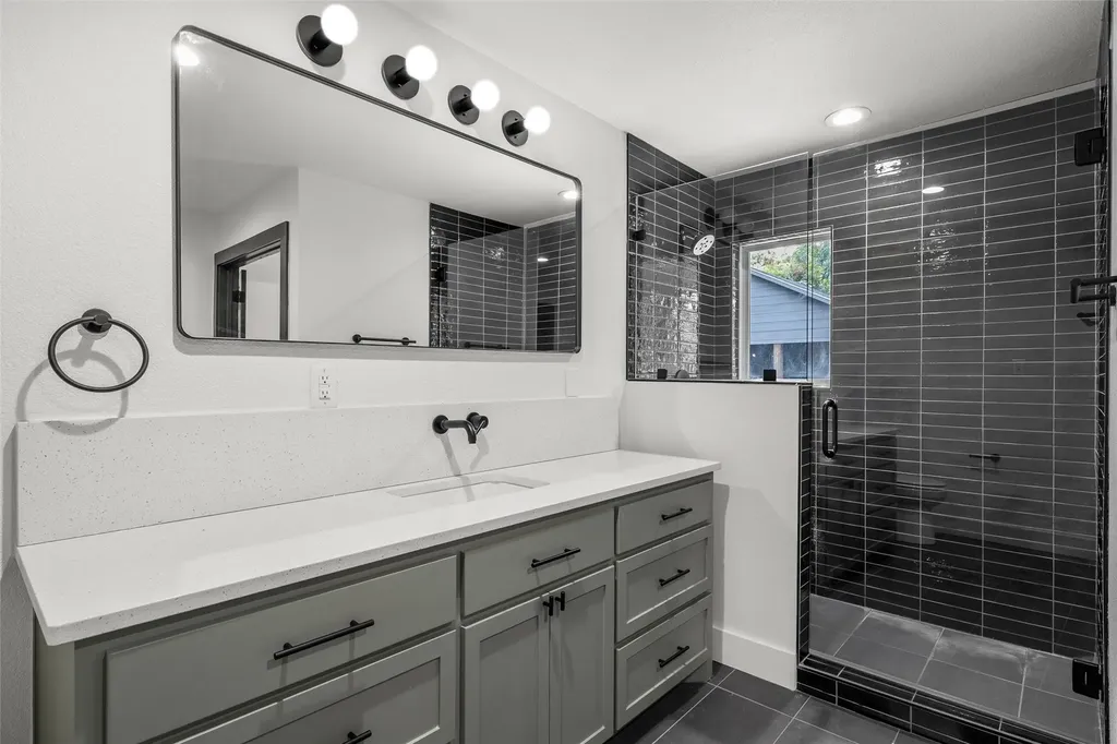 4916 Ridgeview Drive Waco TX 76710