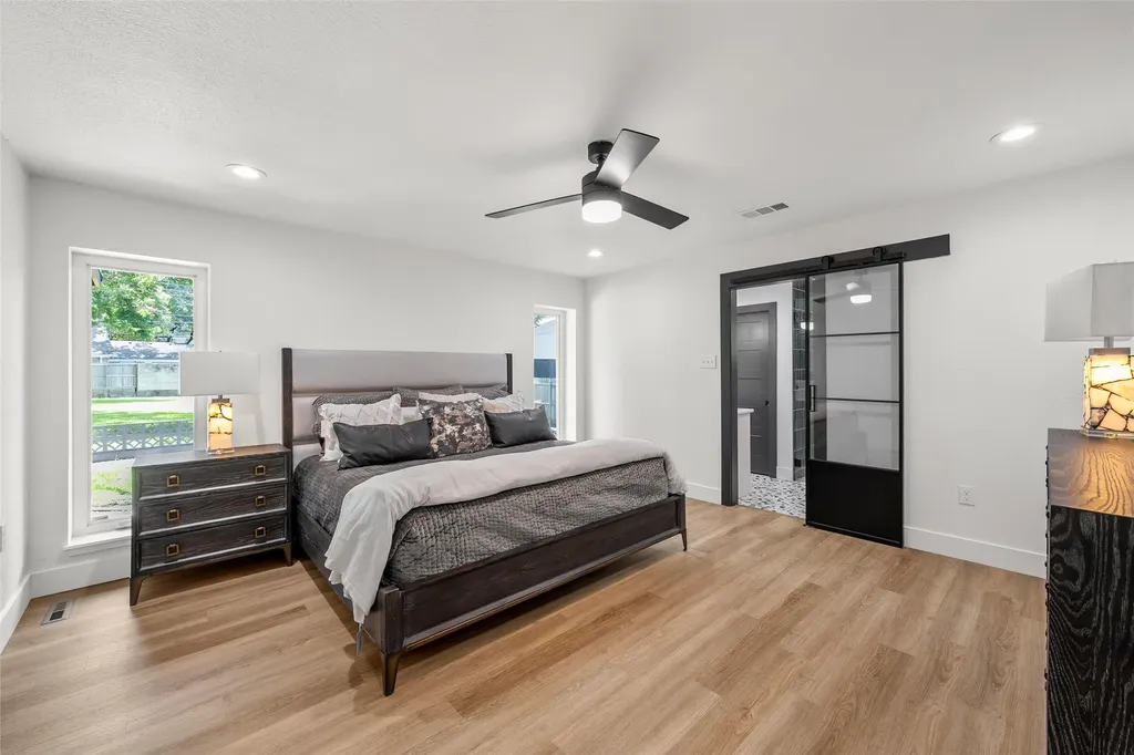 4916 Ridgeview Drive Waco TX 76710