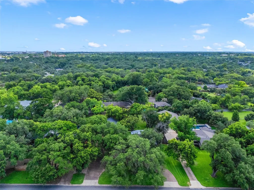 4916 Ridgeview Drive Waco TX 76710