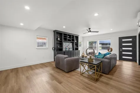 4916 Ridgeview Drive Waco TX 76710