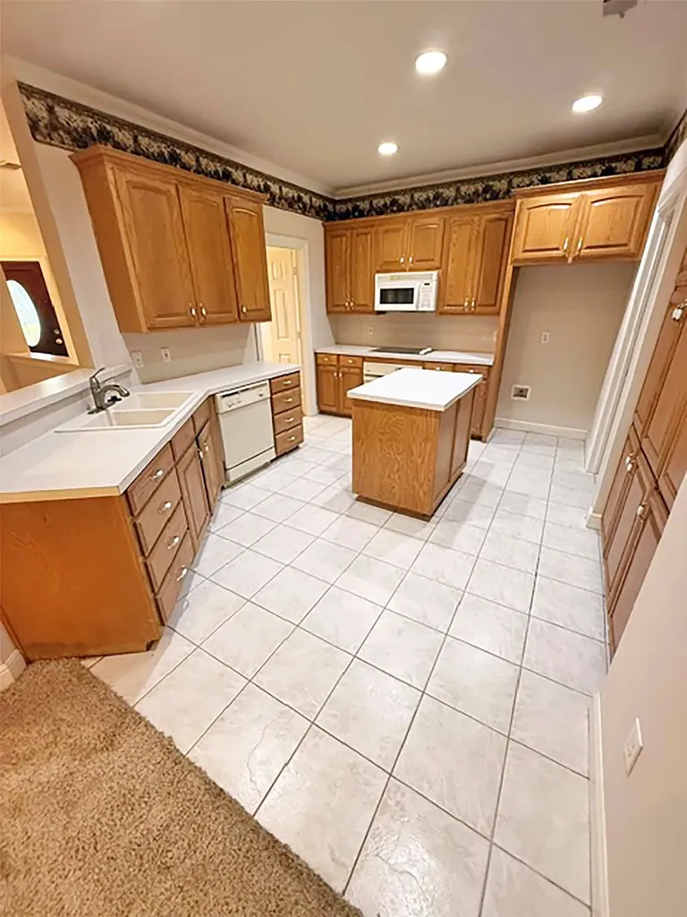 1113 Ellison Park Circle Denton TX 76205