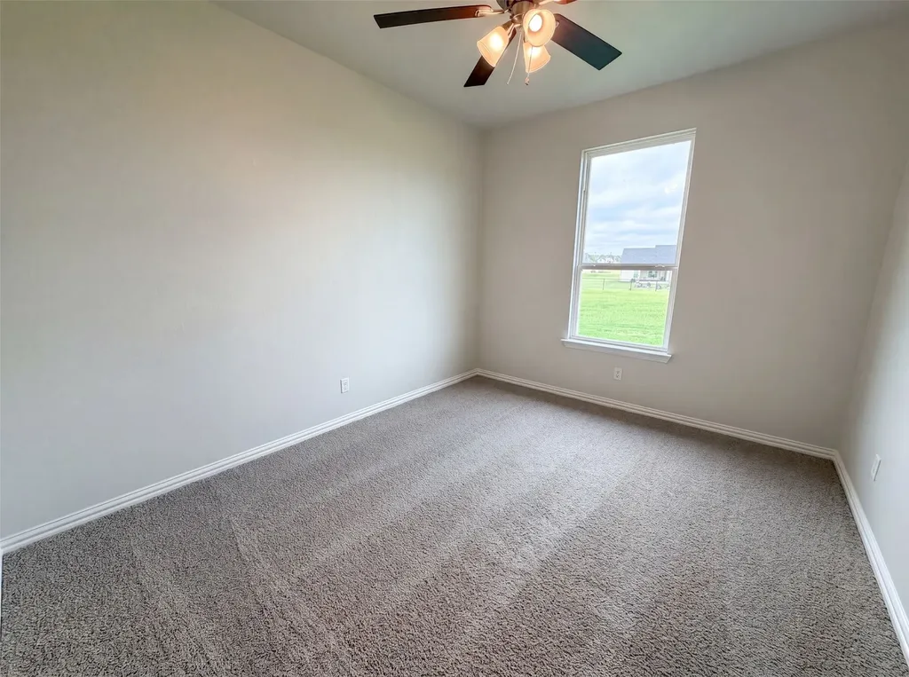 211 Spring Creek Circle Paradise TX 76073
