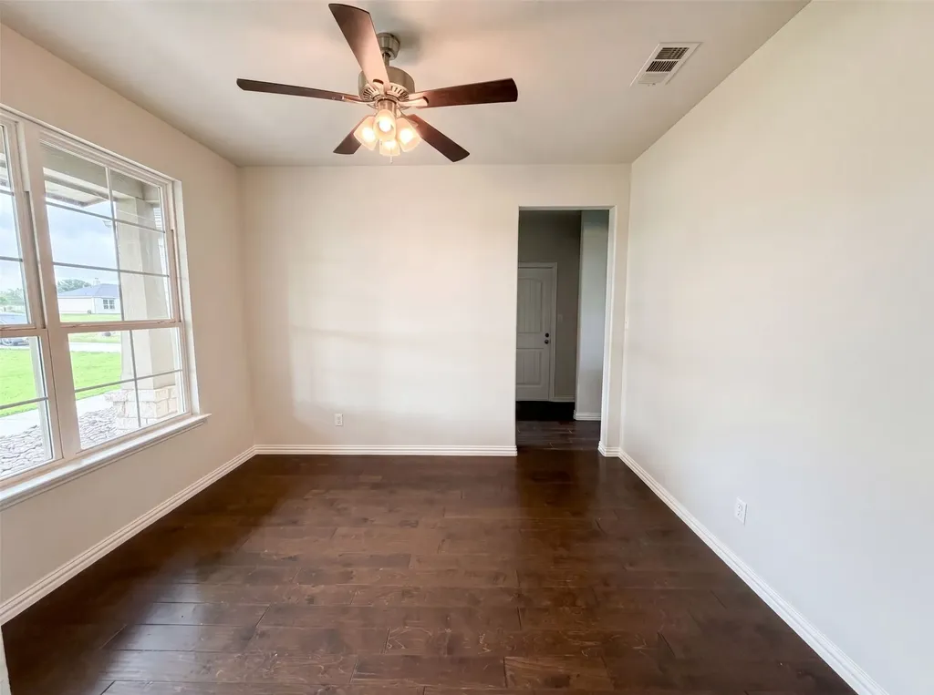 211 Spring Creek Circle Paradise TX 76073