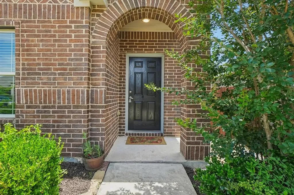 2012 Shawnee Trail Heartland TX 75126