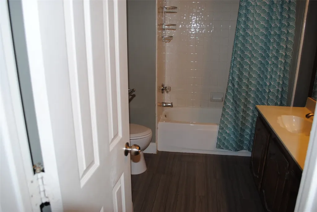 5080 Lakeshore Boulevard The Colony TX 75056