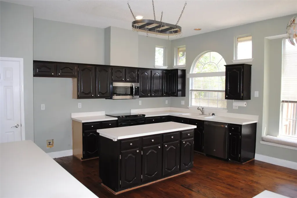 5080 Lakeshore Boulevard The Colony TX 75056