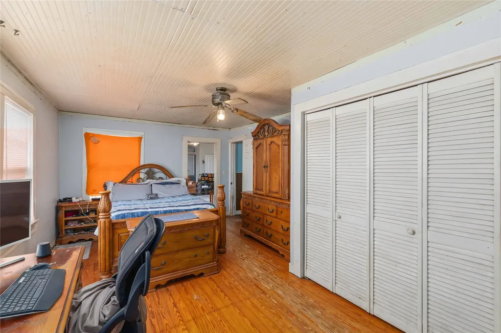 607 Coggin Avenue Brownwood TX 76801