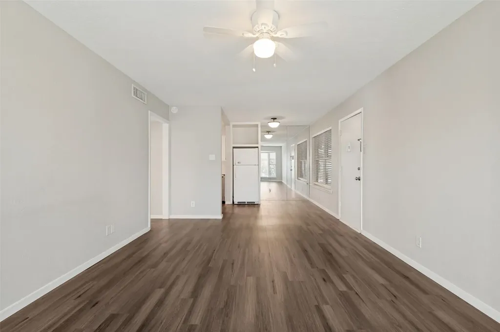 4206 Newton Avenue Dallas TX 75219