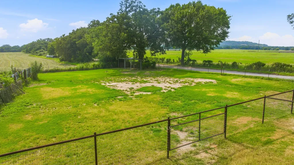 25263 N Us Highway 281 Stephenville TX 76401