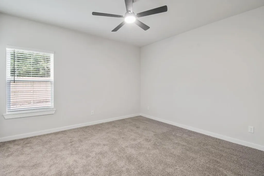 114 Bowie Street Mabank TX 75156
