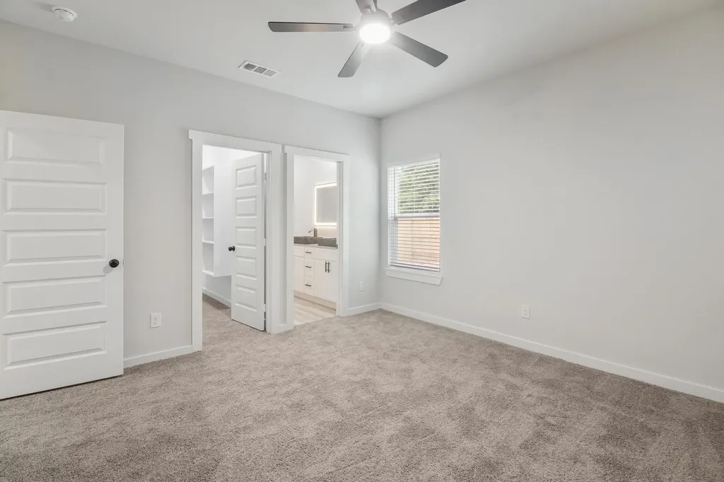 114 Bowie Street Mabank TX 75156