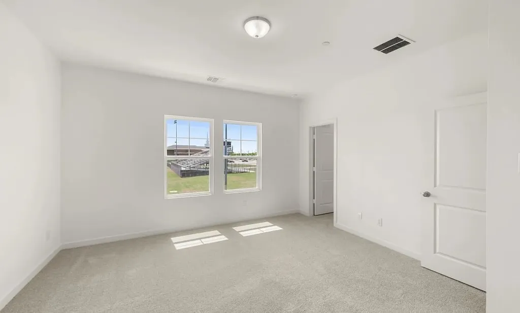 5705 Lakeview Drive Watauga TX 76148