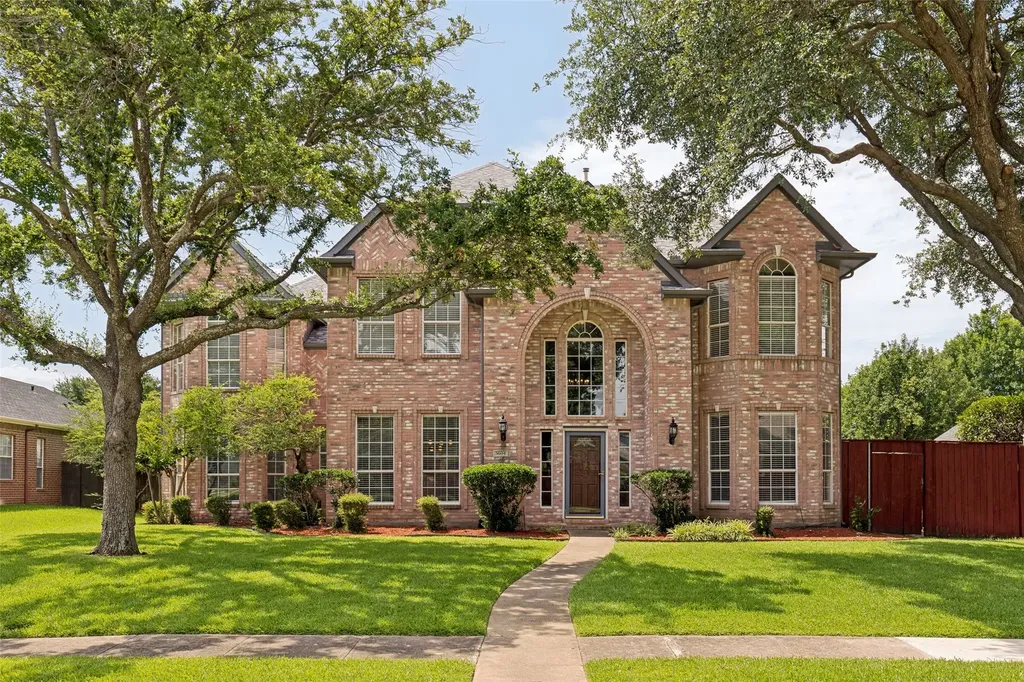 5604 Exeter Drive Richardson TX 75082