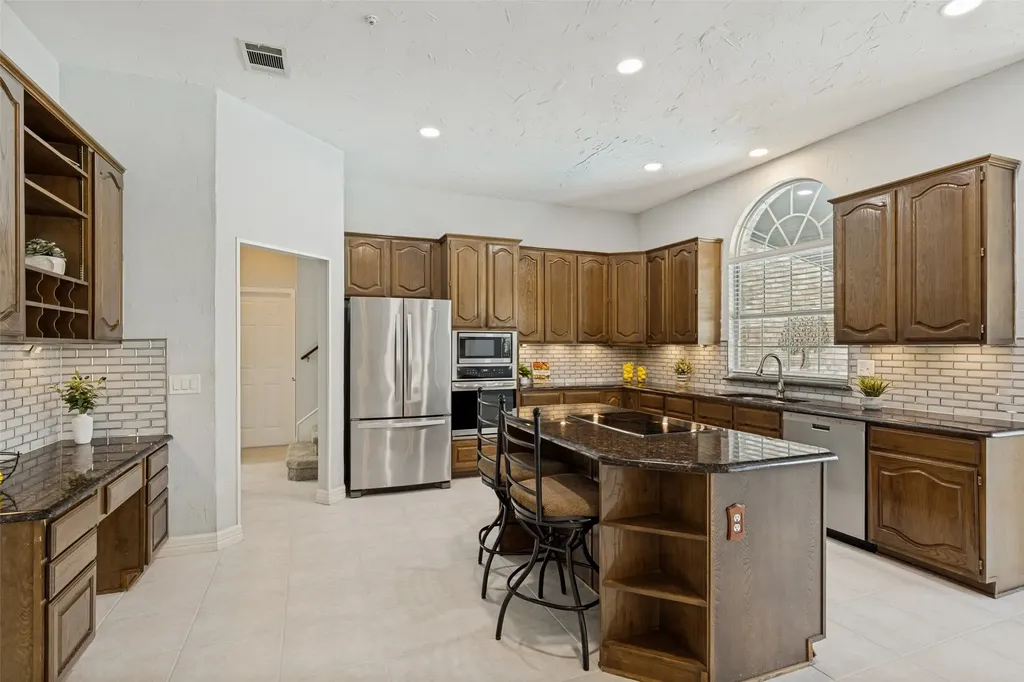 5604 Exeter Drive Richardson TX 75082