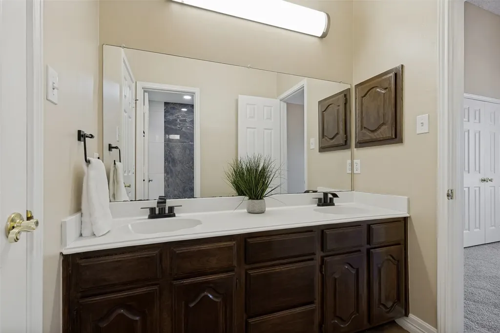 5604 Exeter Drive Richardson TX 75082