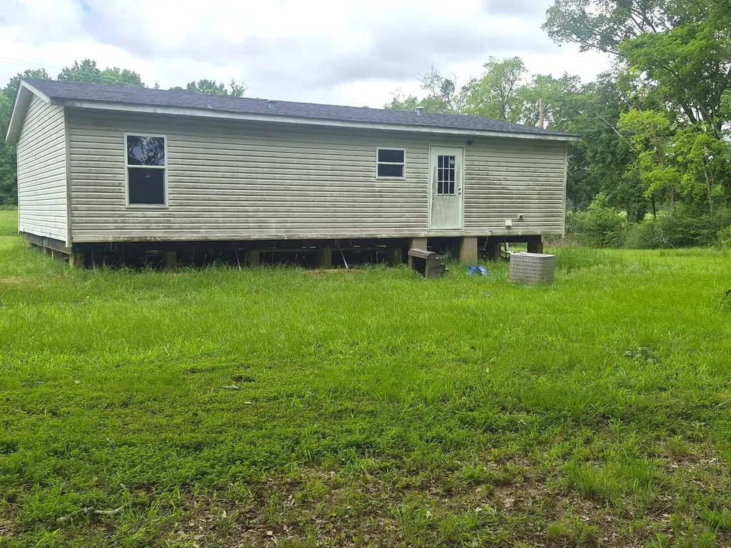 210 Cr 4317 Heard Road Naples TX 75568