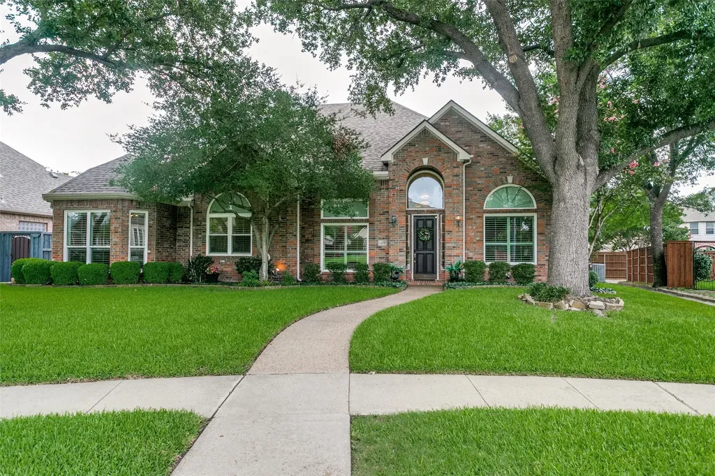 3404 Mapleleaf Lane Richardson TX 75082
