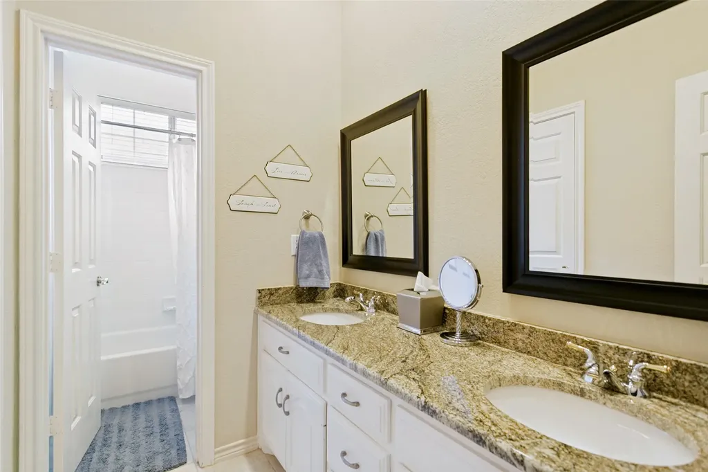 3404 Mapleleaf Lane Richardson TX 75082