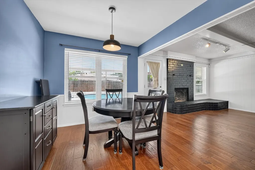 3712 Holly Springs Drive Fort Worth TX 76133