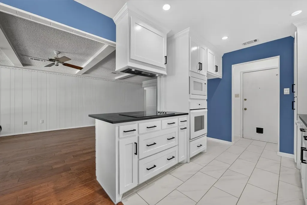 3712 Holly Springs Drive Fort Worth TX 76133