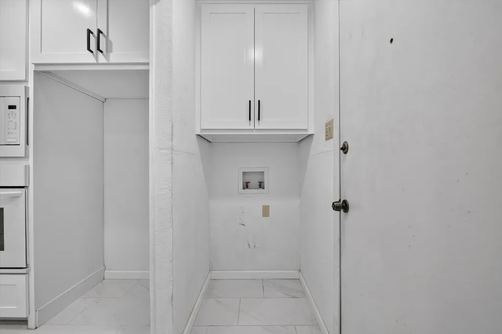 3712 Holly Springs Drive Fort Worth TX 76133