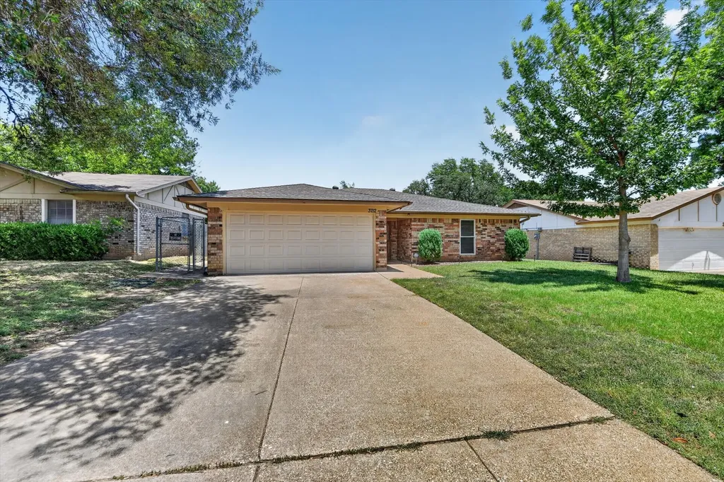 3712 Holly Springs Drive Fort Worth TX 76133
