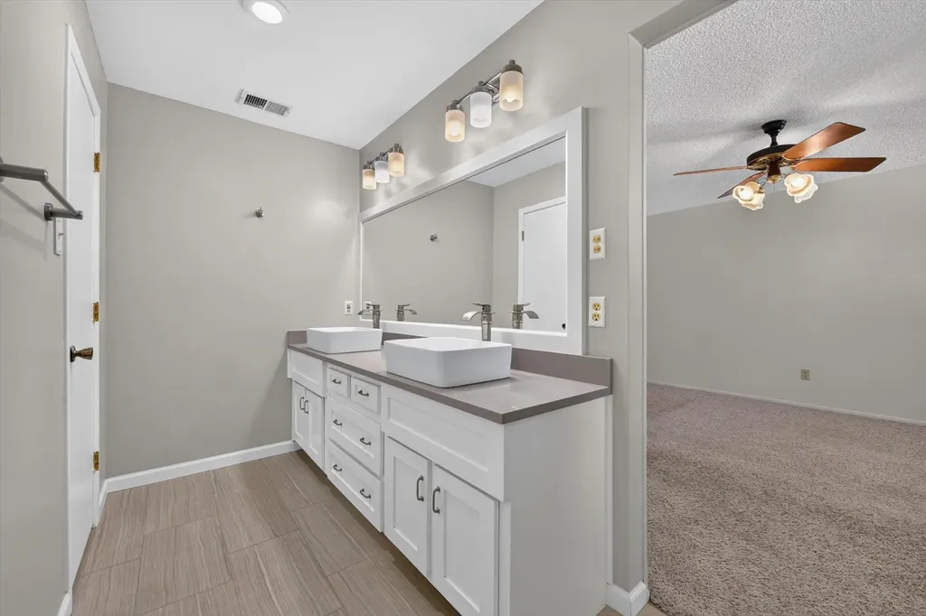 3712 Holly Springs Drive Fort Worth TX 76133
