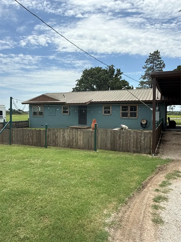 1610 Highway 101 Ranger TX 76470