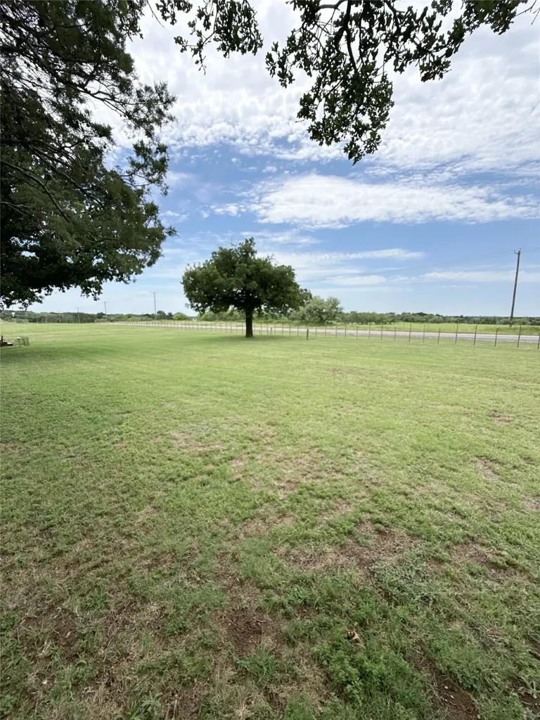 1610 Highway 101 Ranger TX 76470