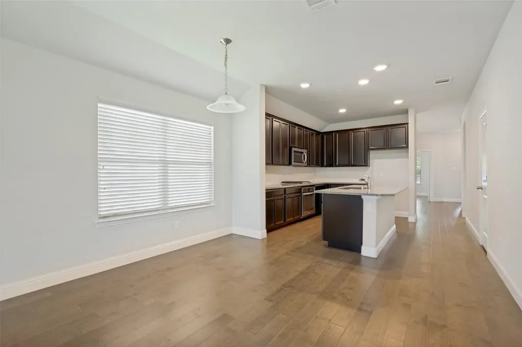 4541 Conrad Avenue Aubrey TX 76227