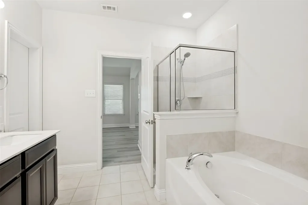 4541 Conrad Avenue Aubrey TX 76227