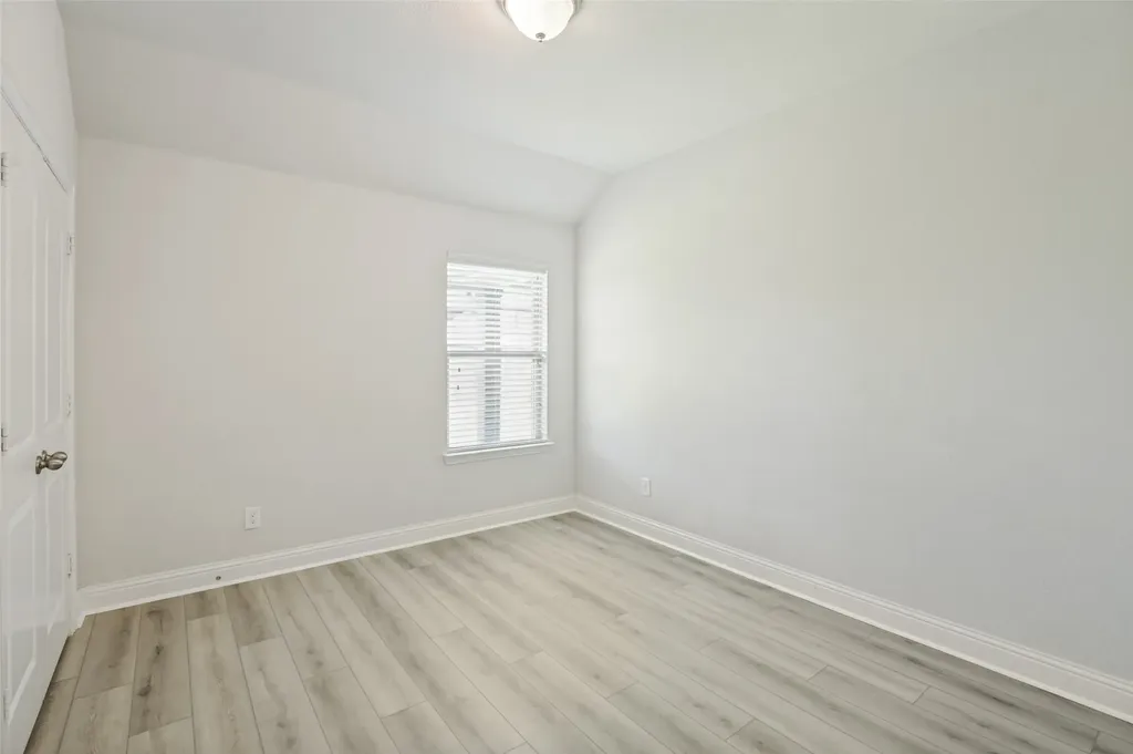 4541 Conrad Avenue Aubrey TX 76227