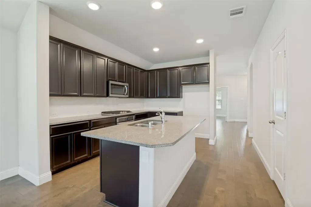4541 Conrad Avenue Aubrey TX 76227