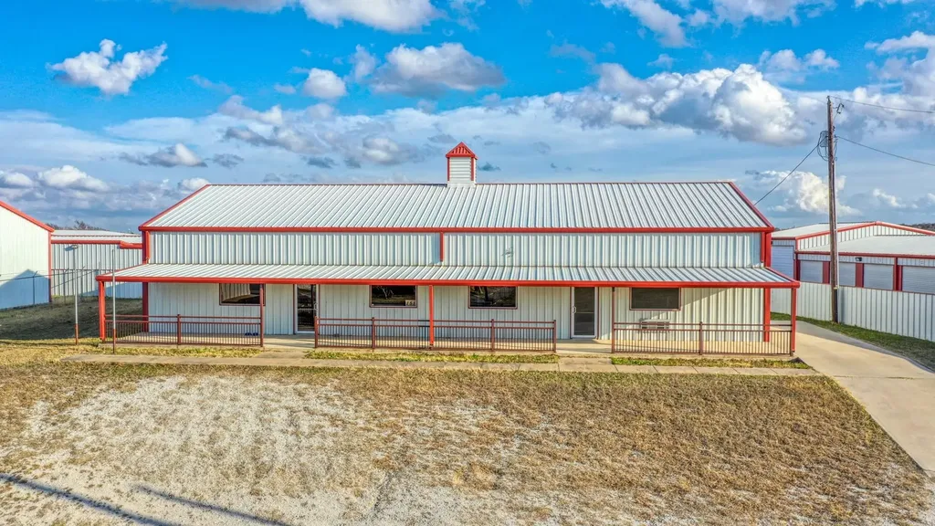 151 Morrow Road Springtown TX 76082