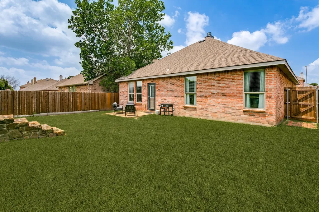 8824 Noontide Drive Fort Worth TX 76179