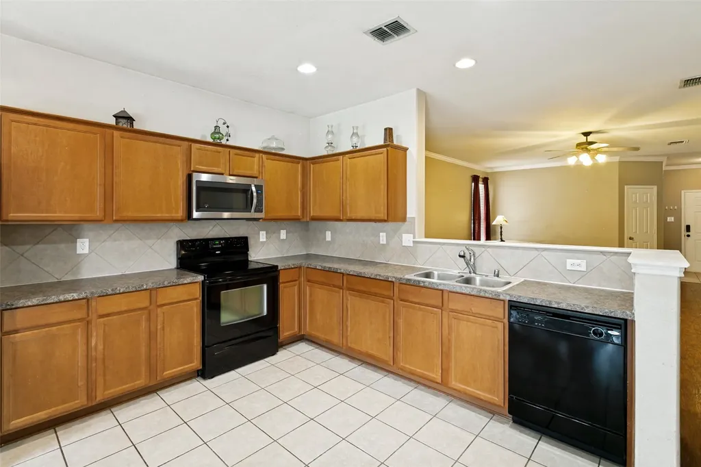 8824 Noontide Drive Fort Worth TX 76179