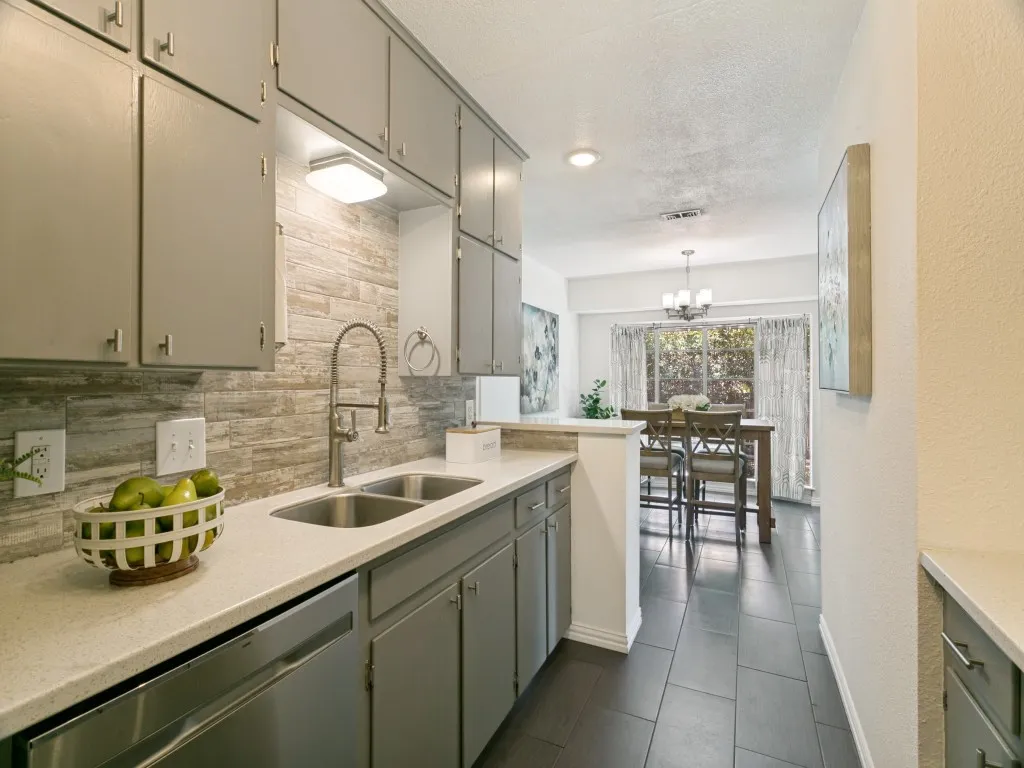 2201 Cambridge Drive Hurst TX 76054
