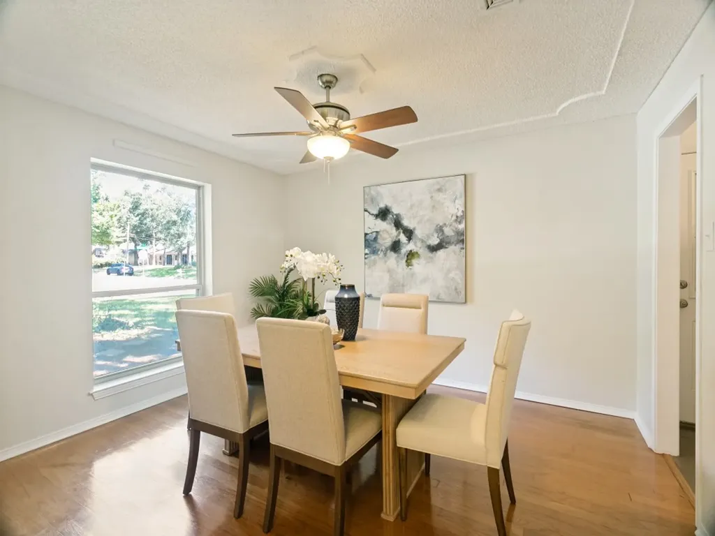 2201 Cambridge Drive Hurst TX 76054