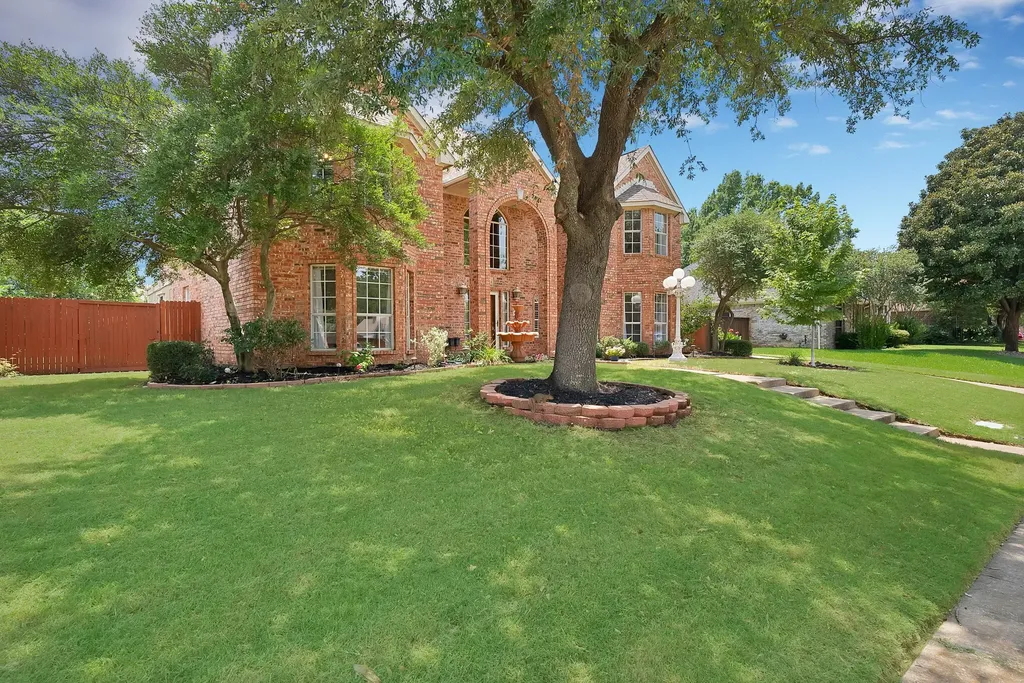 1410 Swallow Circle Lewisville TX 75077