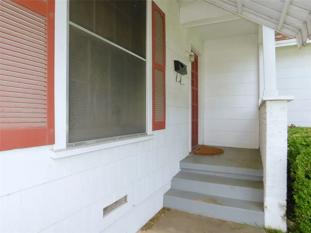 806 Cordell Street Denton TX 76201