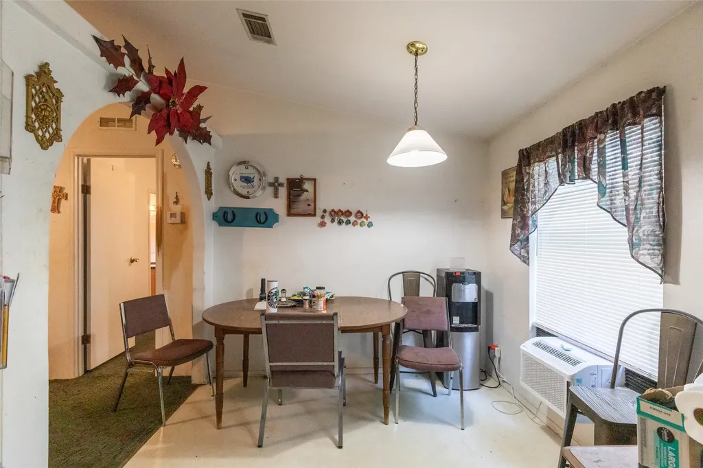 7852 Fm 603 Clyde TX 79510